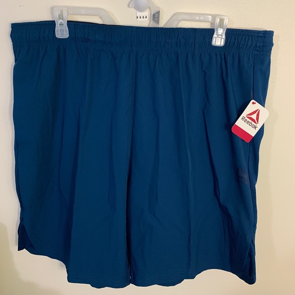 Reebok Mens Shorts Size 3XL - Picture 1 of 9